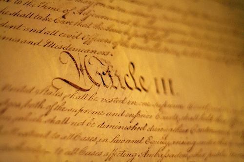 article iii of the united states constitution establishes the